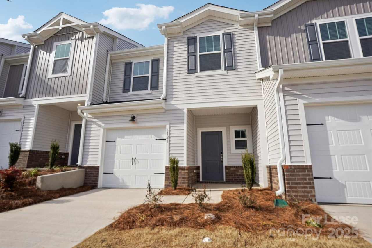 6121 Starview Terrace