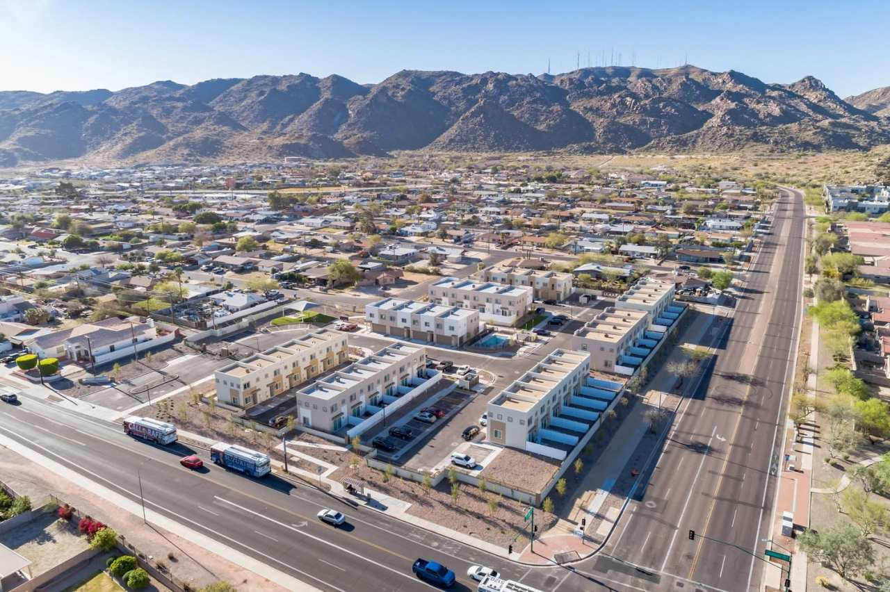 Stone View on Dobbins