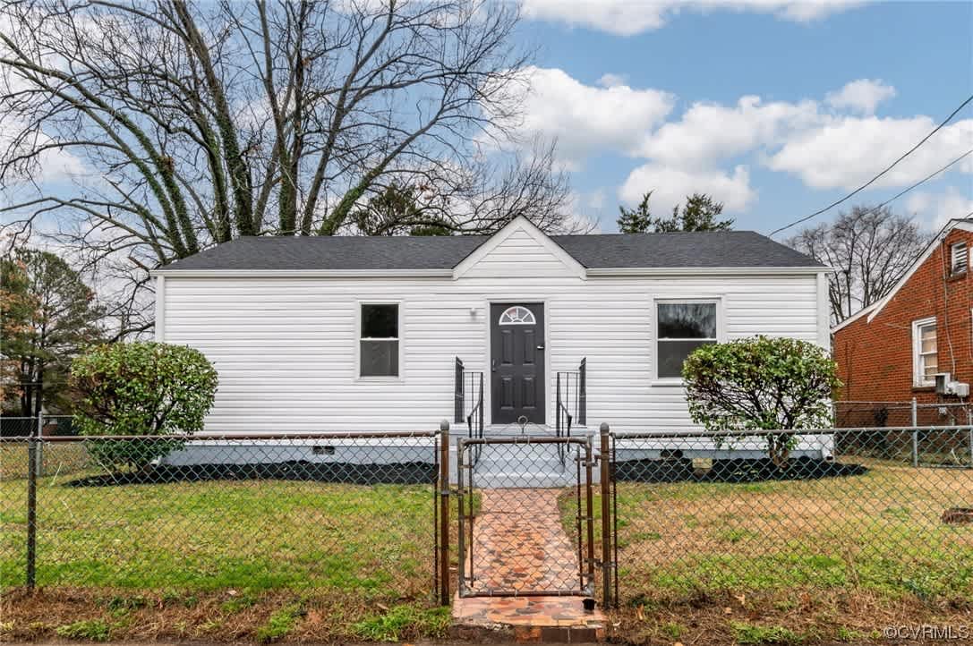 2117 Whitcomb Street