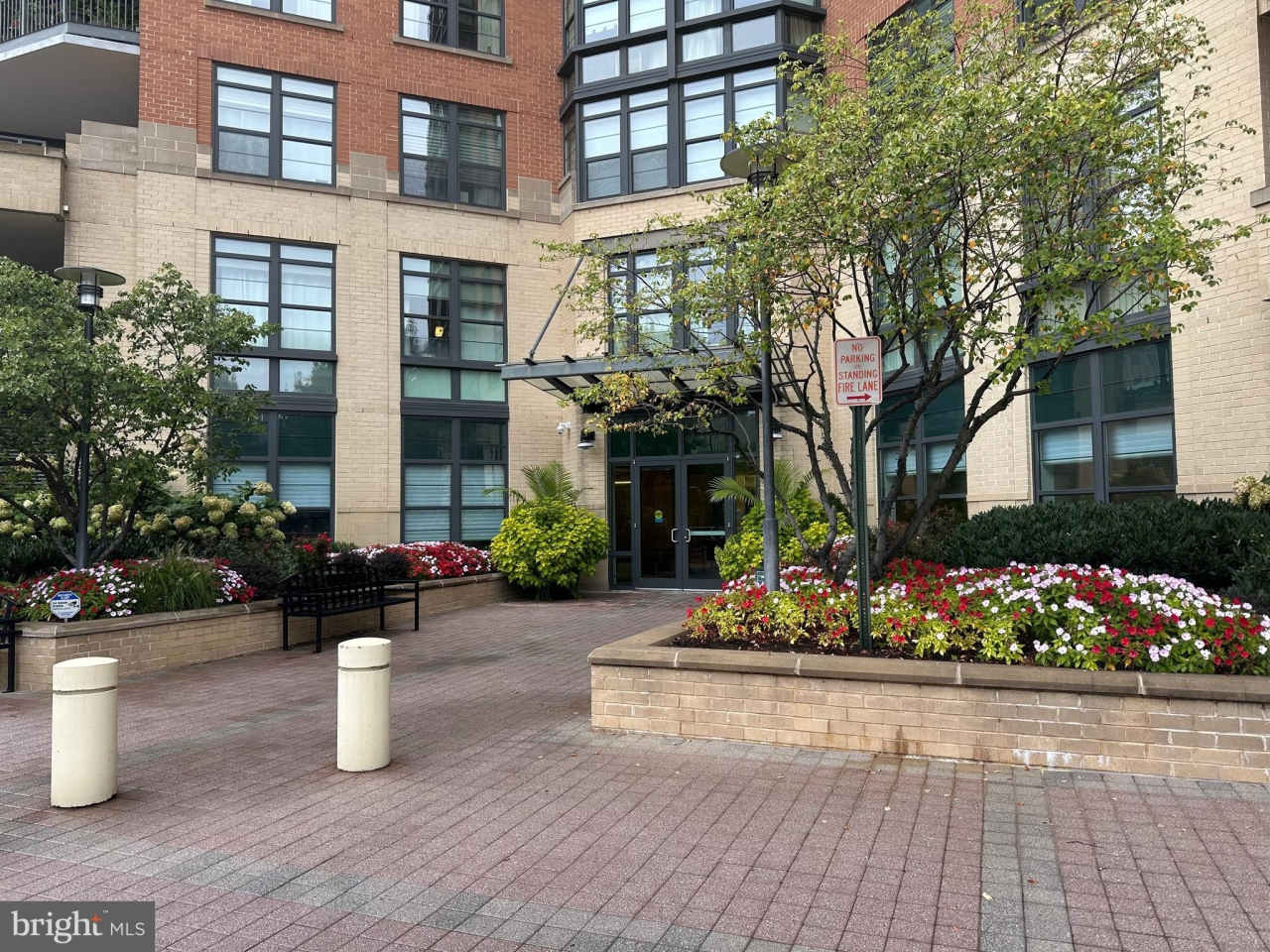 1830 FOUNTAIN Drive unit: 607