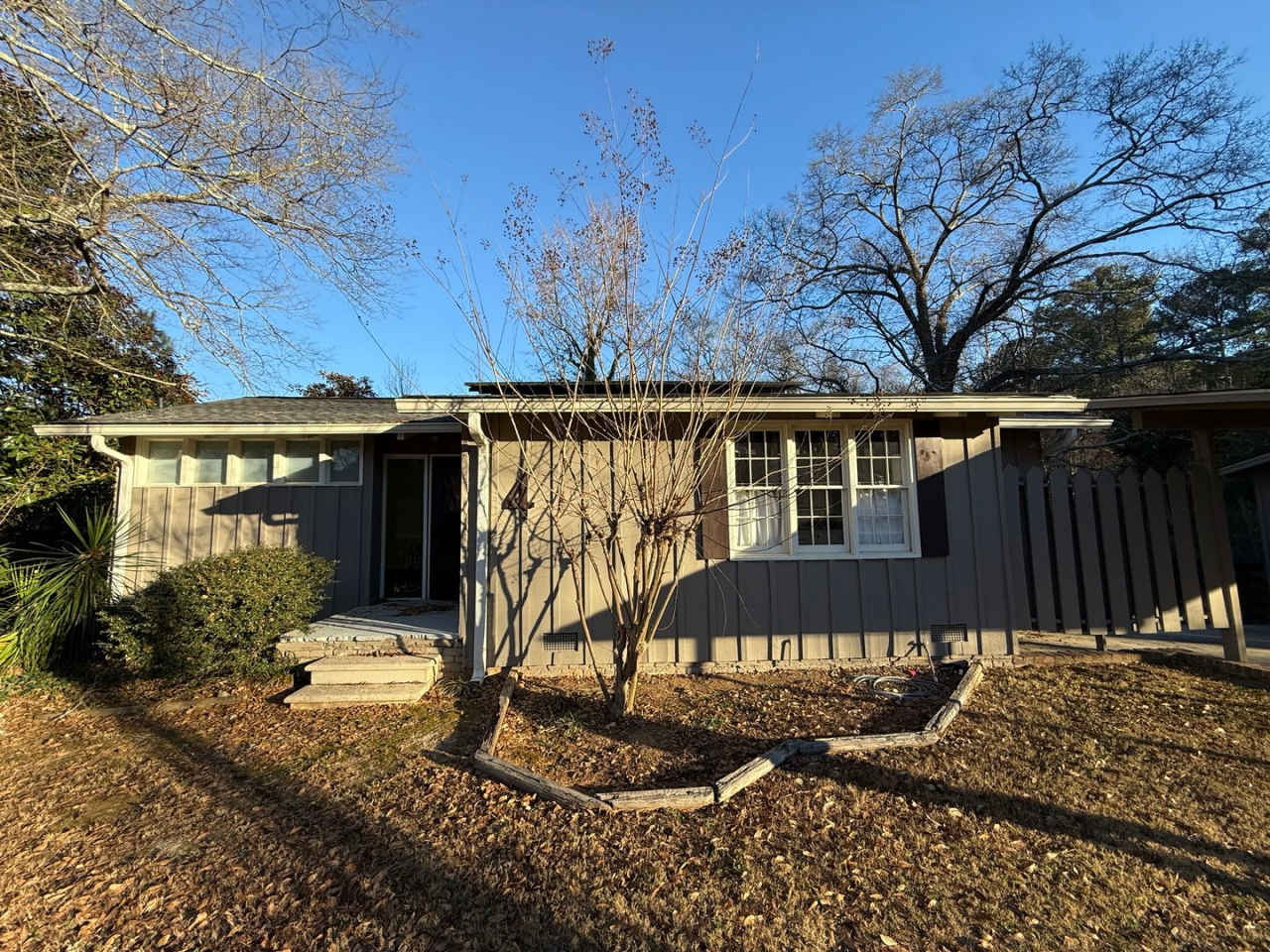 2 Bedrooms, 2 Bathrooms - Home in Maplewood!