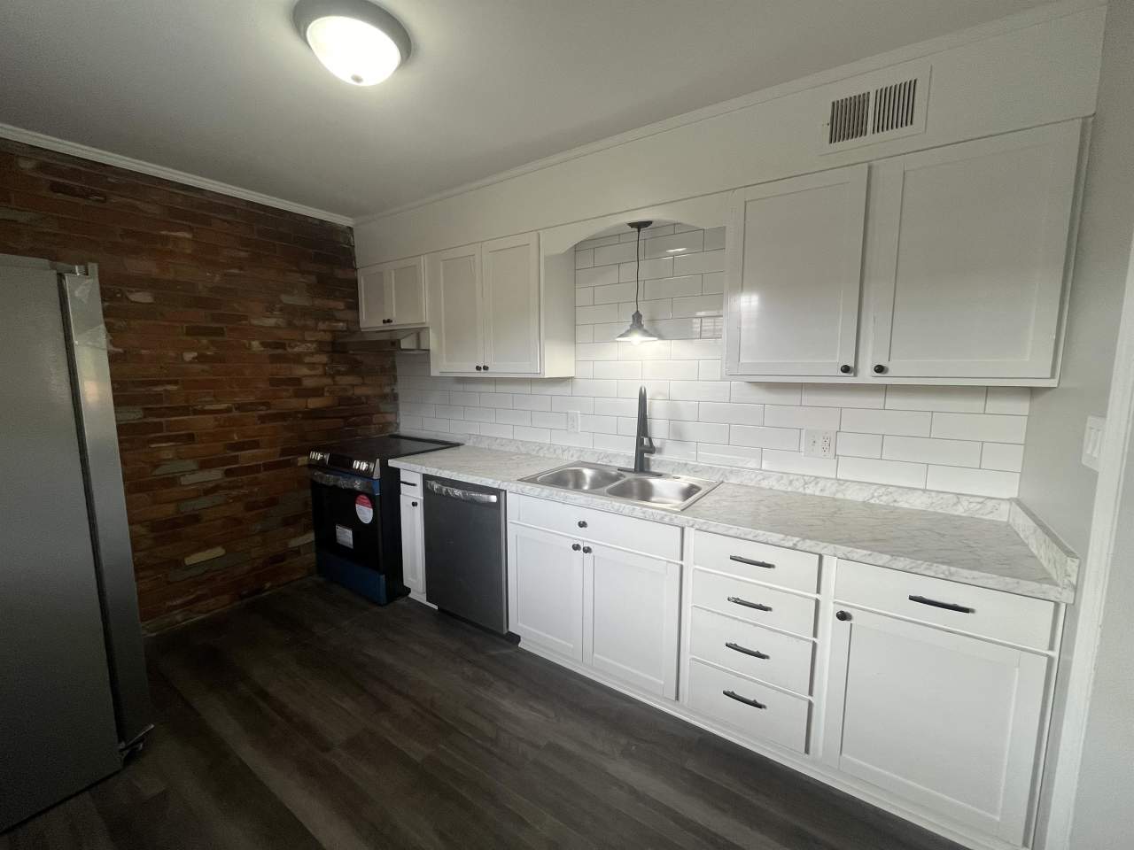 356 South Cherry Street - C