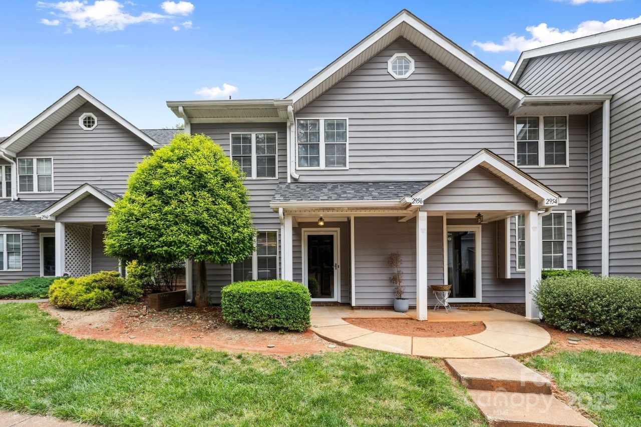 2956 Iron Gate Lane