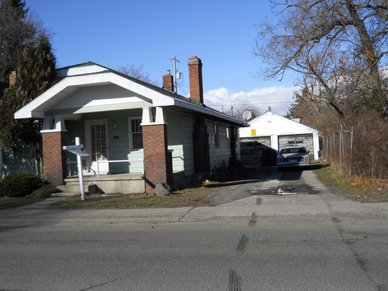 Northtown area 3 bed with 2 car garage