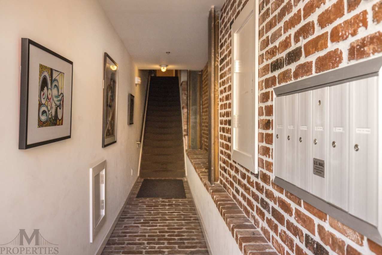 3 Bed, 2 Bath - Updated Mission Condo + Storage