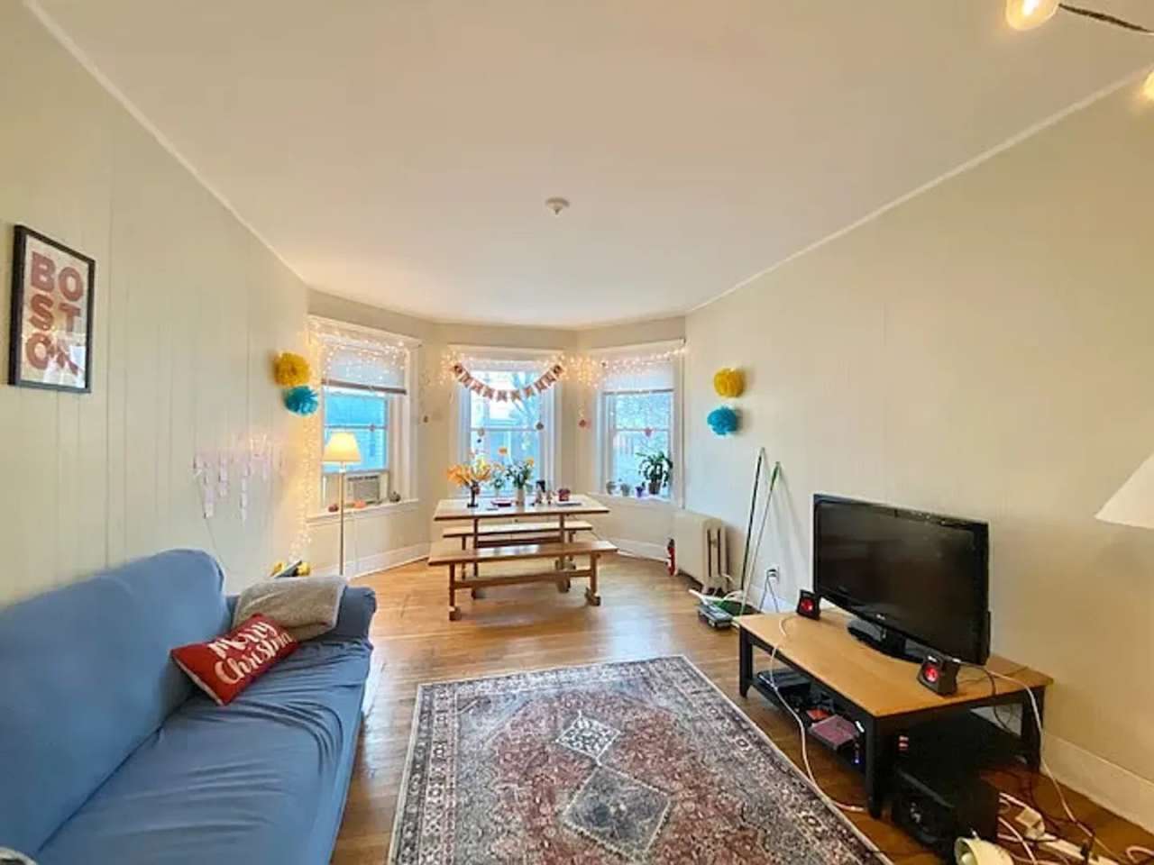 Gorgeous, Must-See 4-Bed/2-Bath Unit for 9/1/26