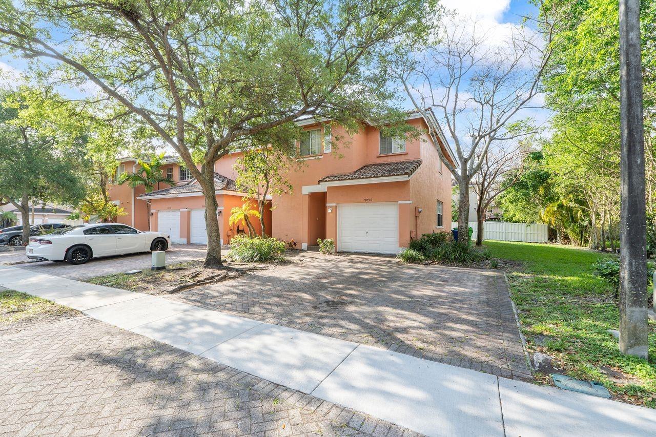 9090 Northwest 40th Place