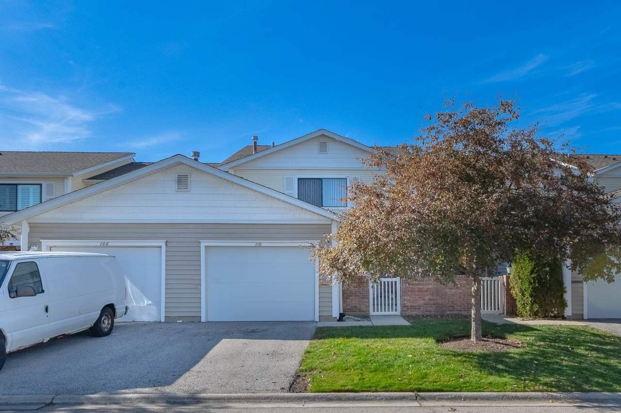 110 N Waterford Drive unit: 21