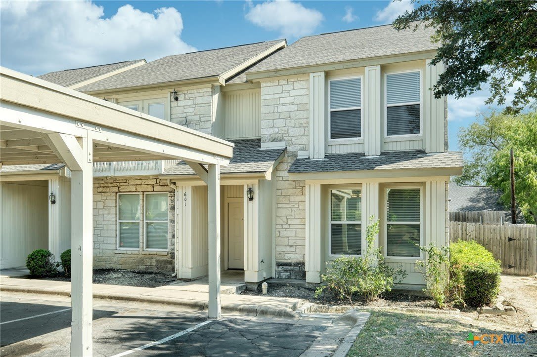 2215 Dry Creek Dr unit: 601