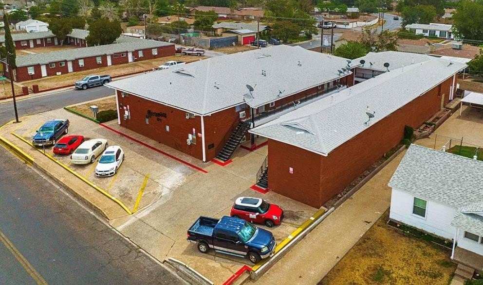 1101 W 19th St unit: 1