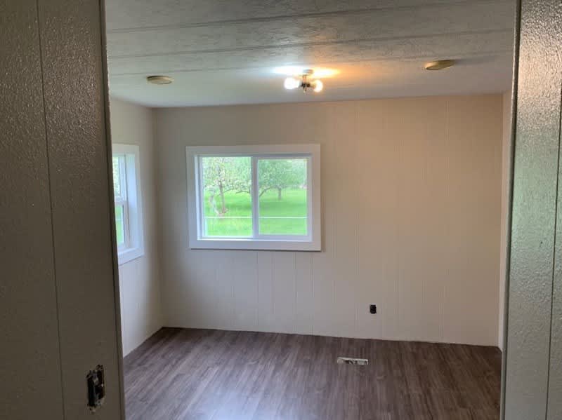 3 bed 1.5 bath mobile