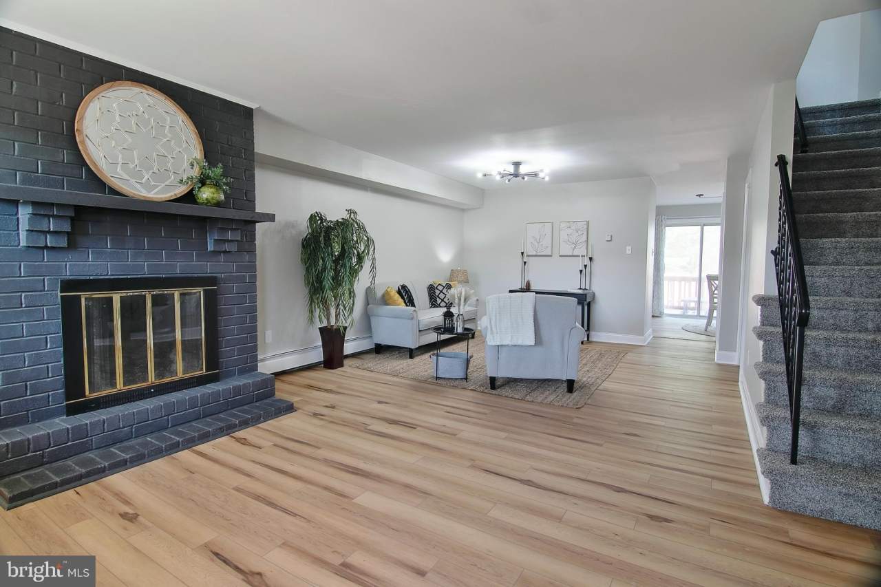 2705 WALNUT RIDGE Estates