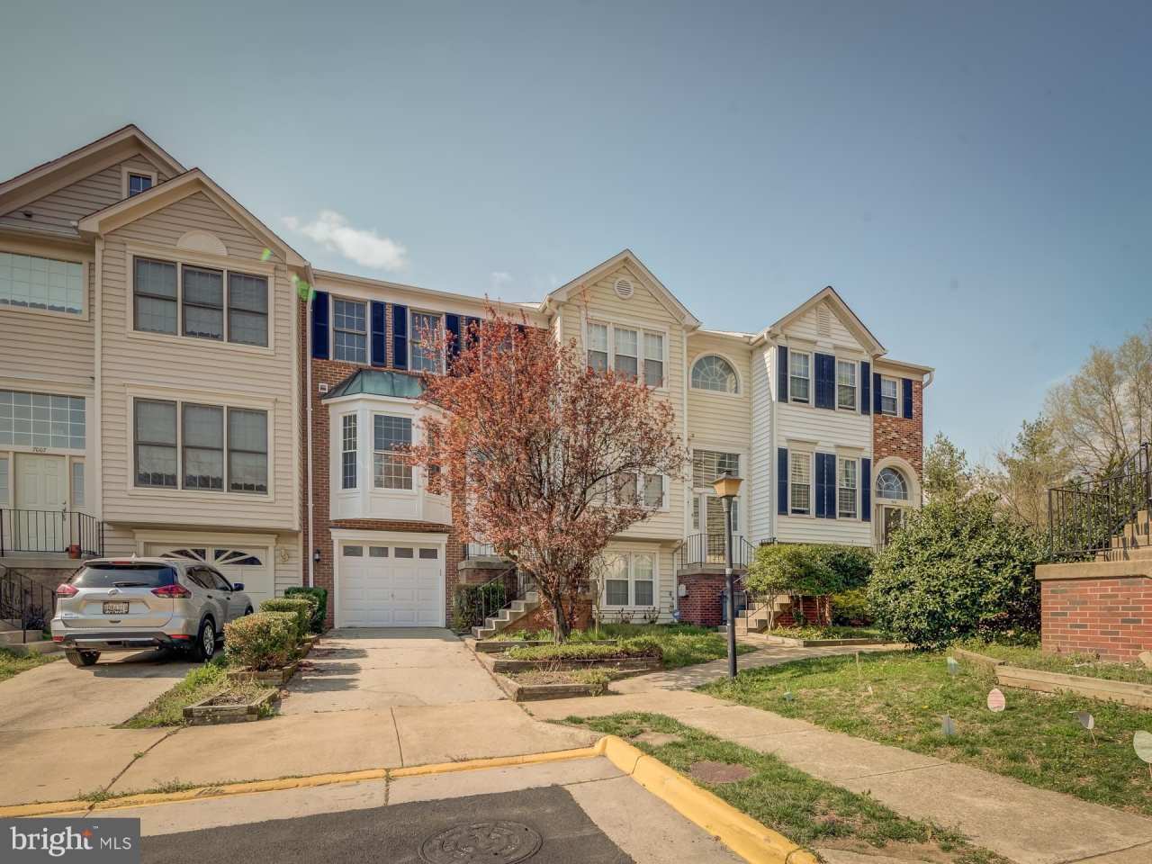 7009 ASHLEIGH MANOR COURT