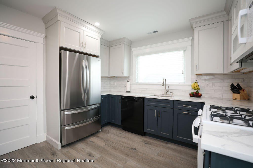 476 West Street unit: #2