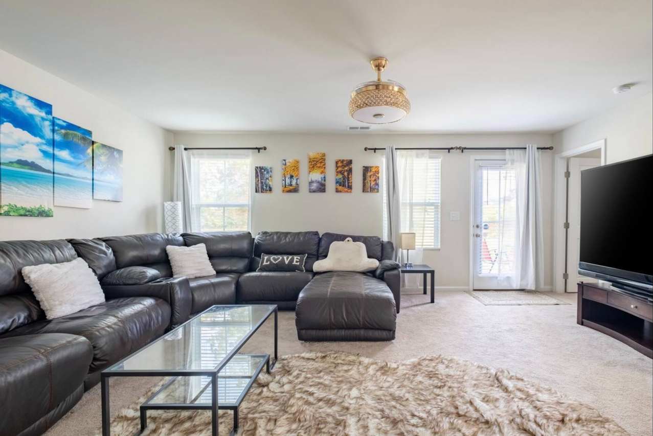 Room in 6 Bedroom Home at Skipjack Ln