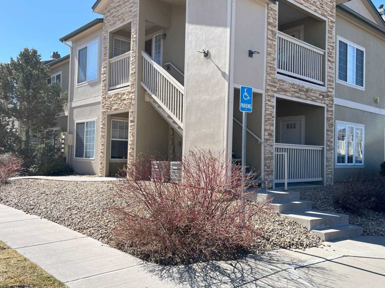 Charming 2BR Condo in Denver