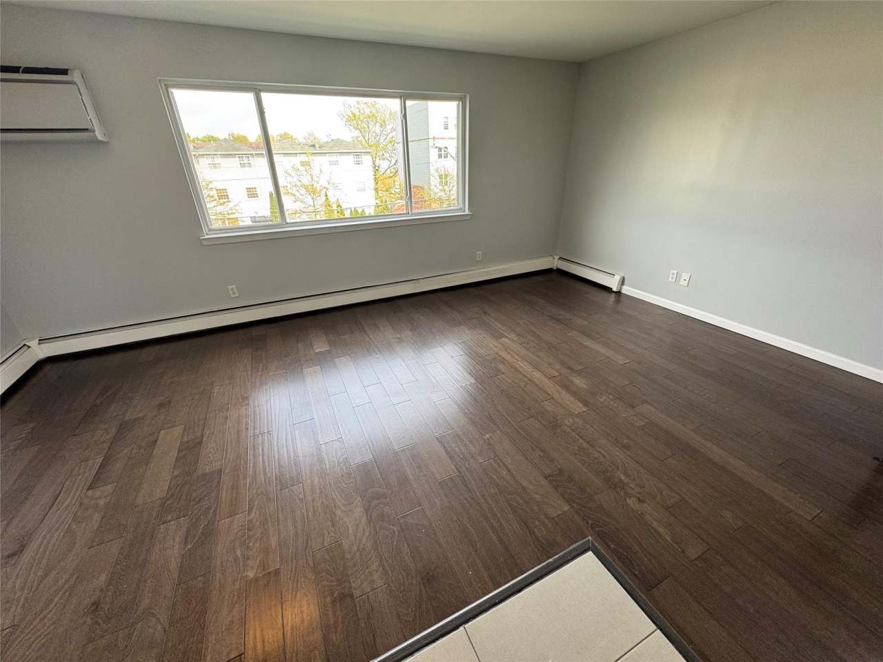 105 White Plains Road