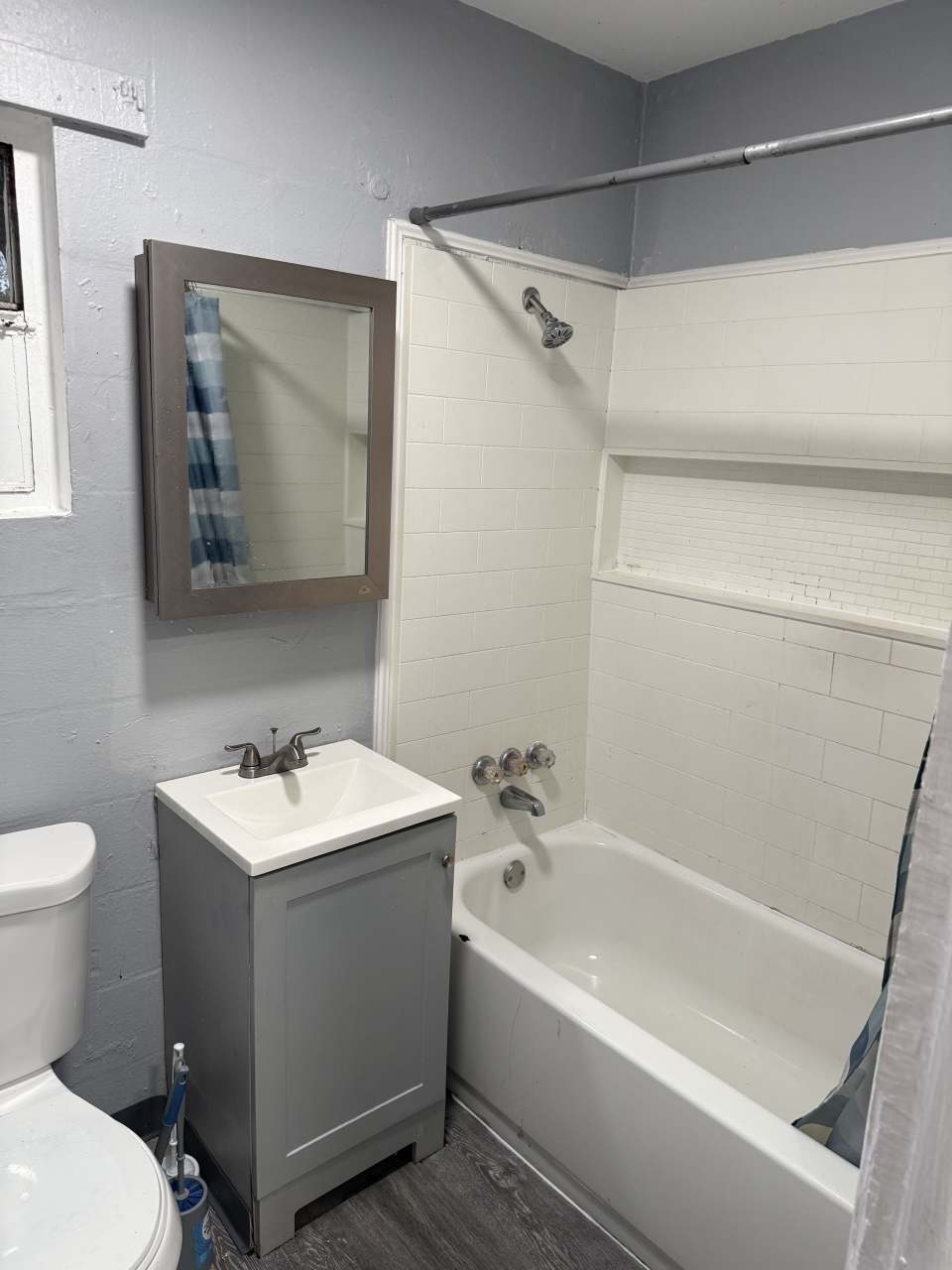 327 North Caroline Street