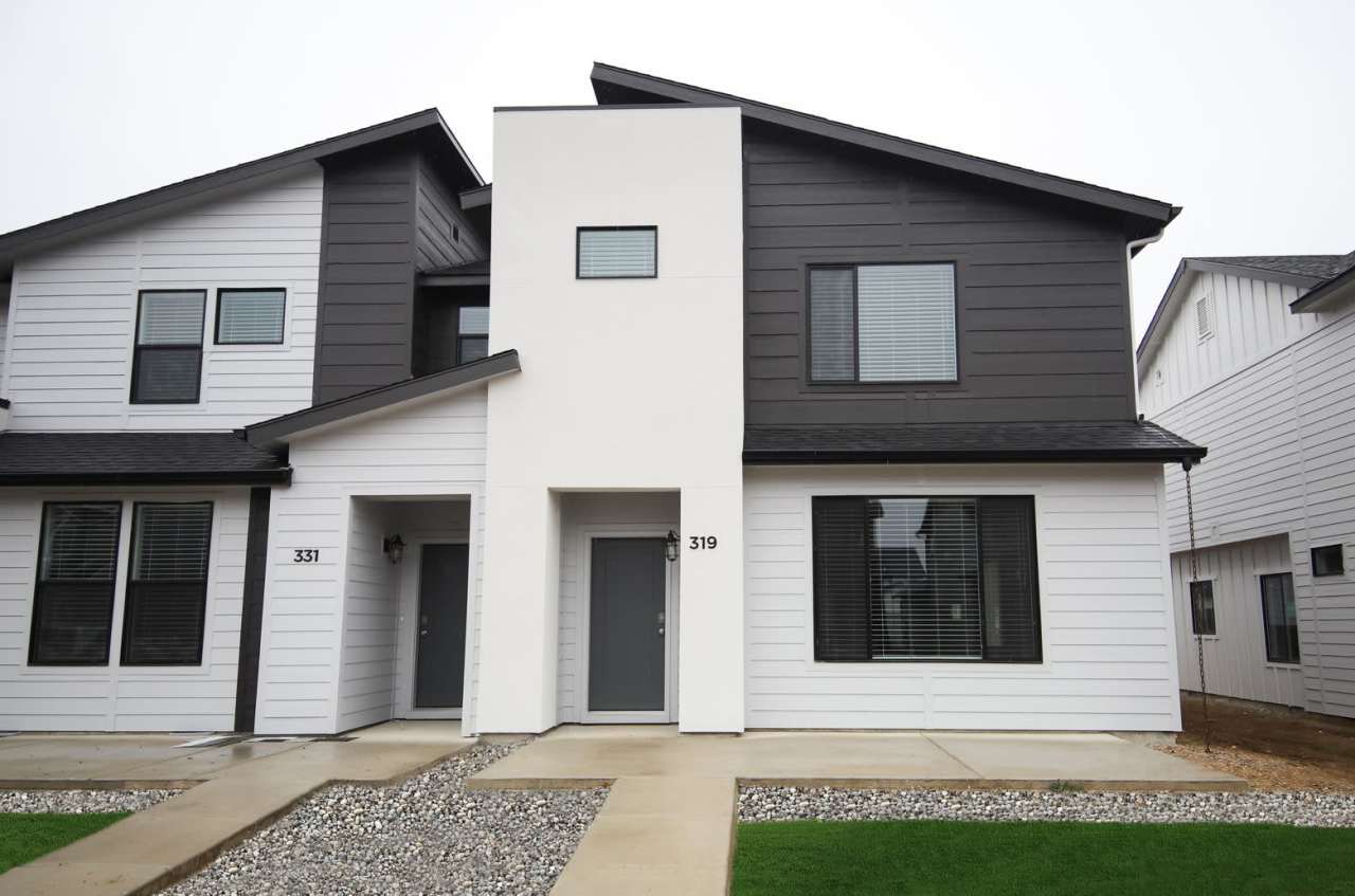 Baraya Townhomes: Modern Townhomes for Rent in Meridian, ID