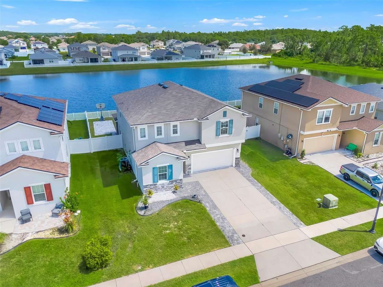 3528 BRISTOL COVE LANE