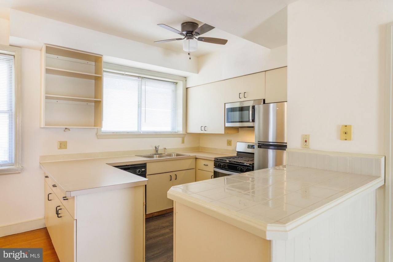 Overbrook Court Apartments