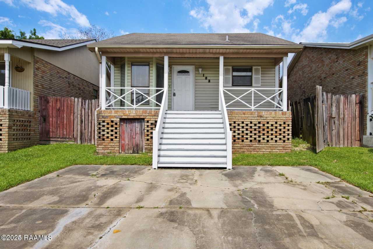 104 Rue Calliope