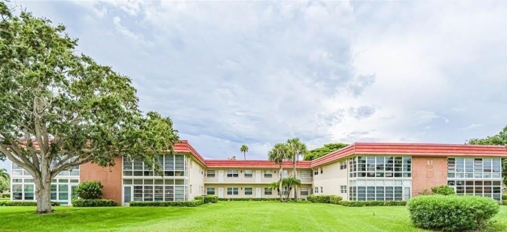 57 Woodland Drive unit: 201