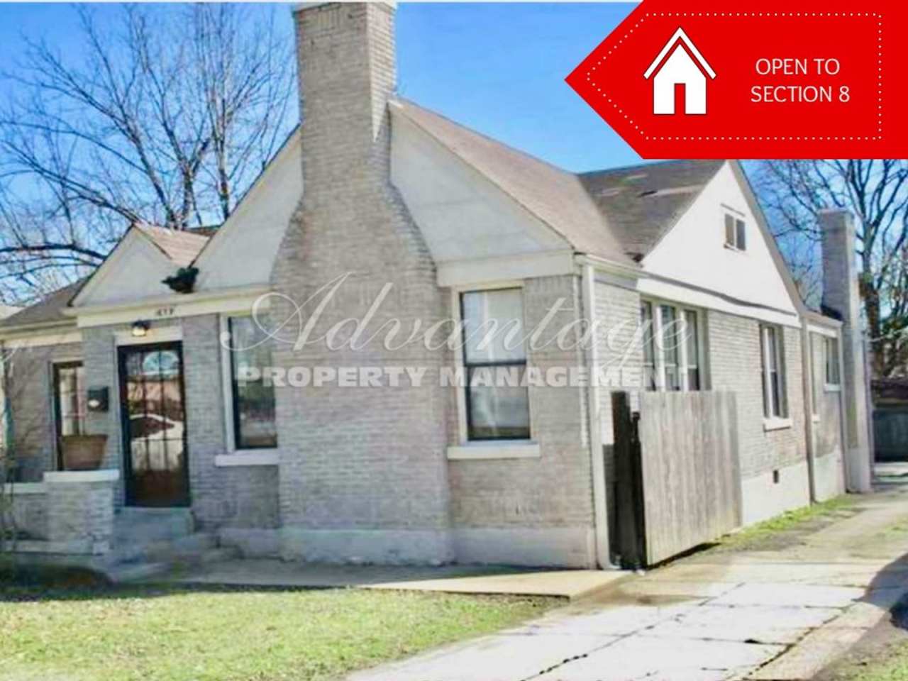 Modern 3 Bedroom and 2 Bathroom Home For Rent in North Memphis