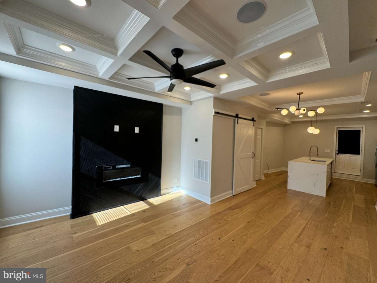 2612 LOYOLA NORTHWAY