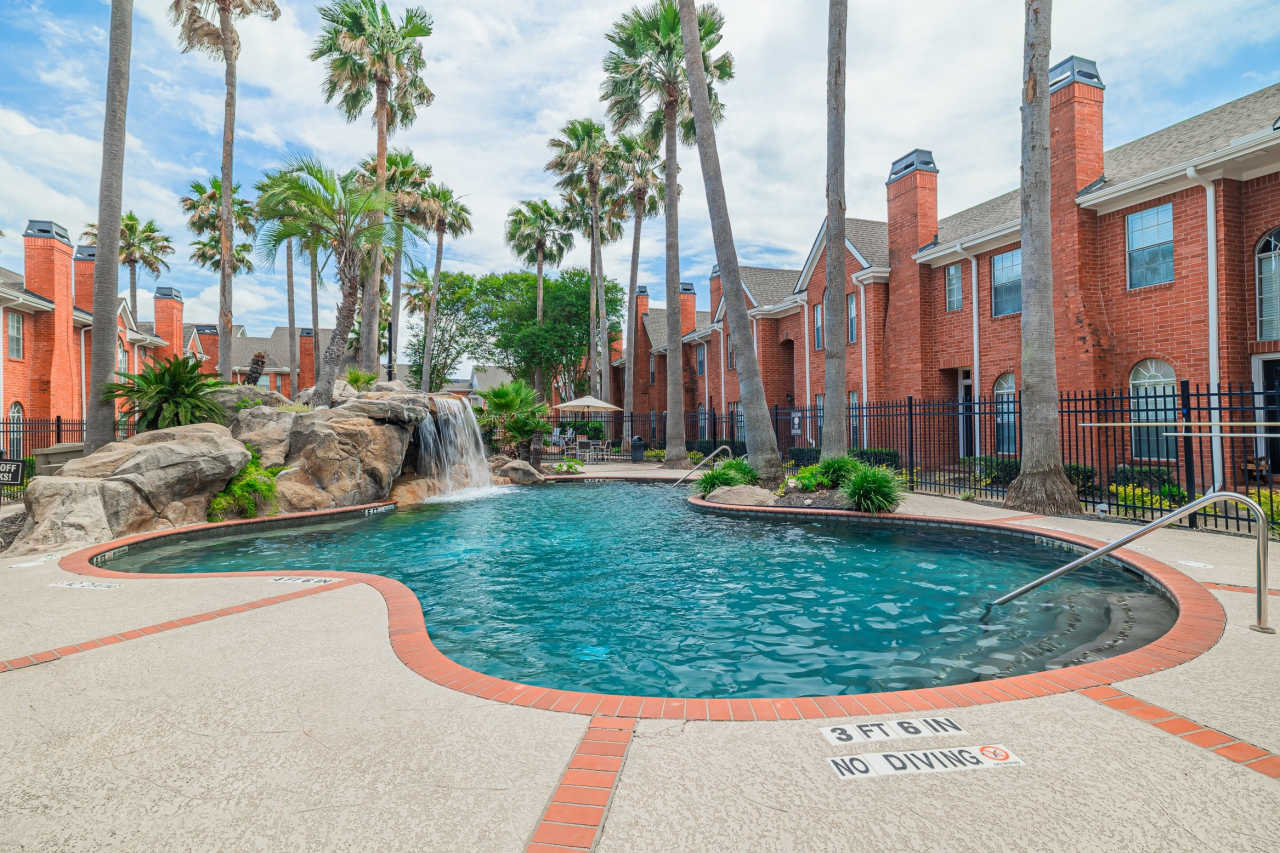 Plaza at the Medical Center