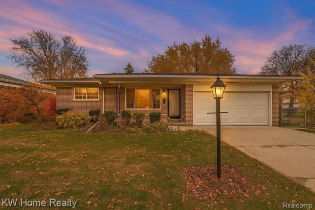 2704 Berkshire Drive