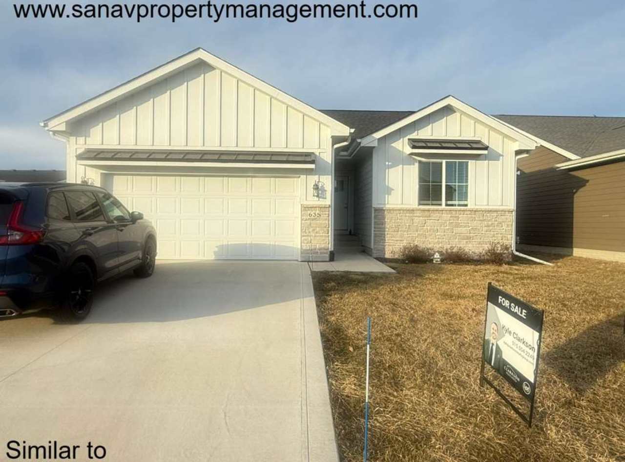 Spacious Ranch-Style Home in Waukee – Move-In Ready!