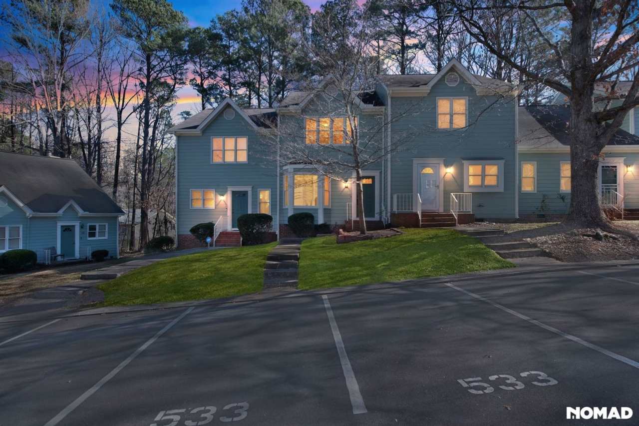 Charming 2BR House in Raleigh
