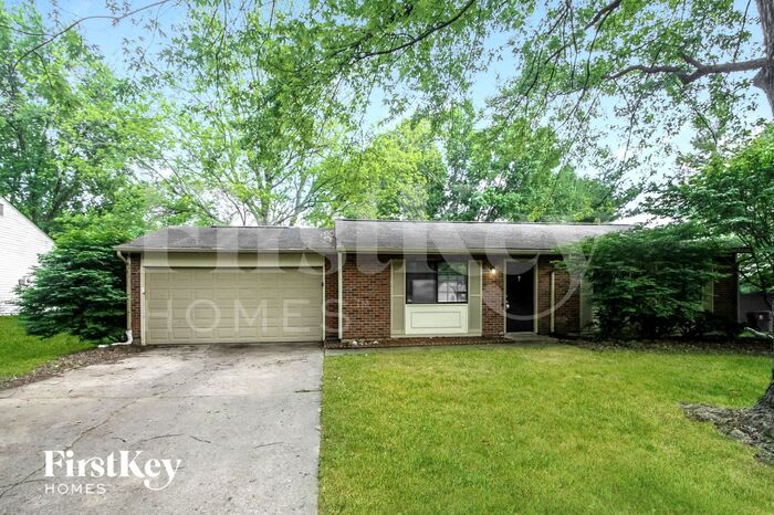 819 Moss Oak Court