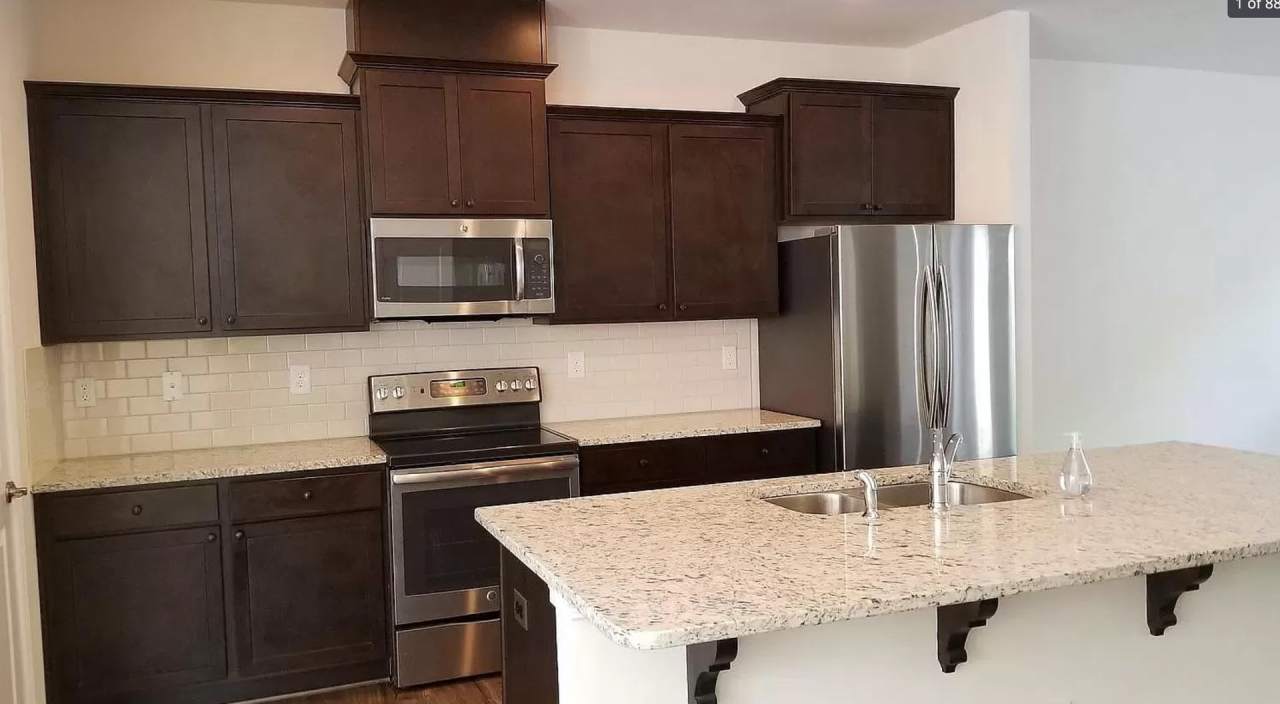 Room in 4 Bedroom Home at Sharonbrook Dr