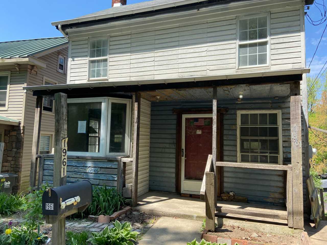 Single Family *MOVE IN SPECIAL*