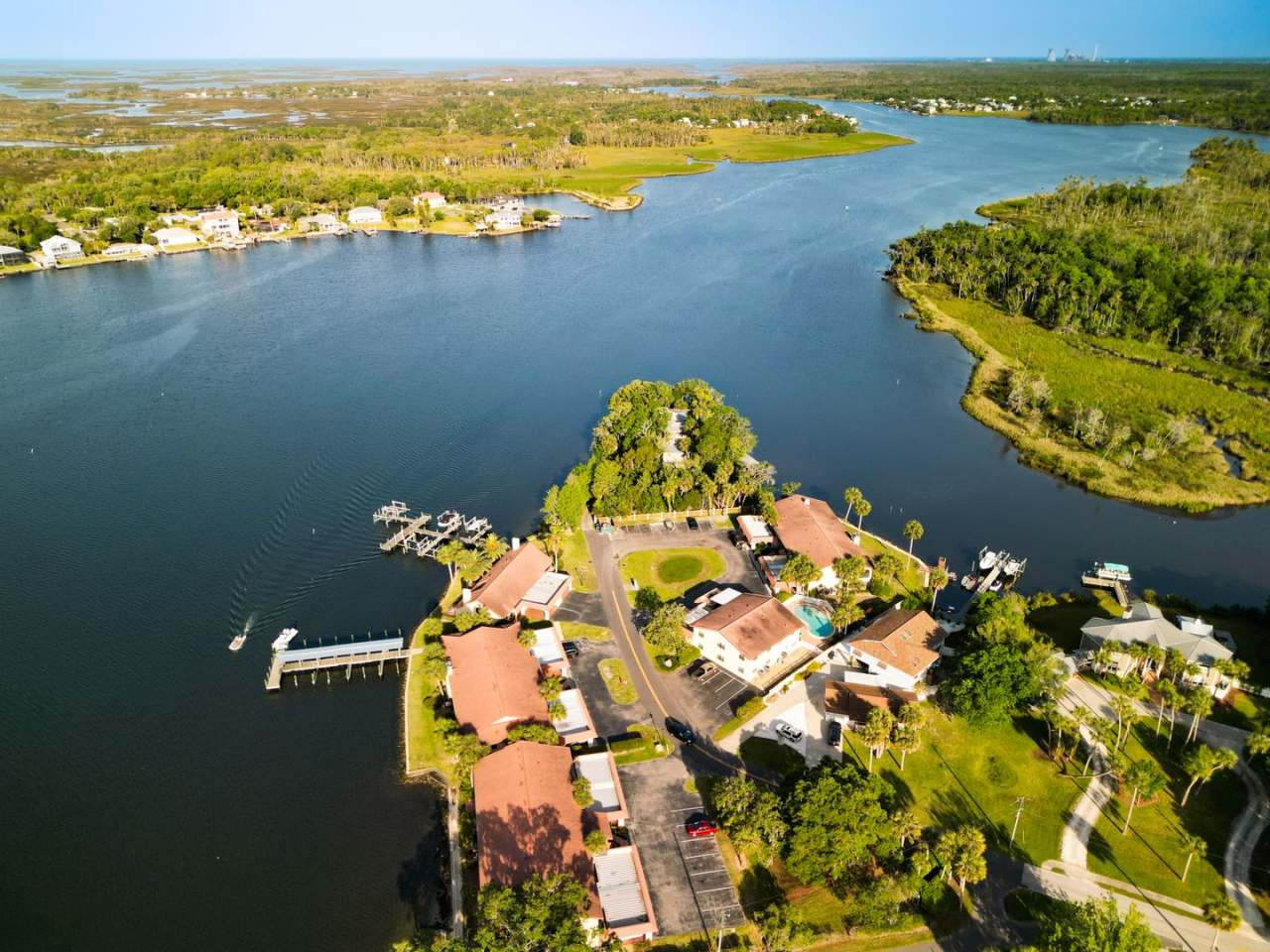 Casa Rio Waterfront Condominium