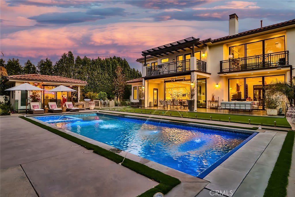 5041 Palomar Drive