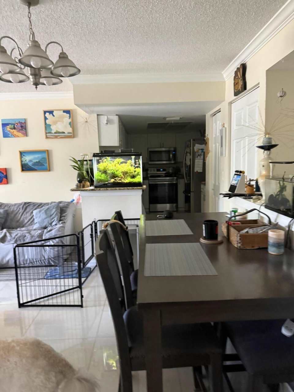 1400 Crestwood Court S