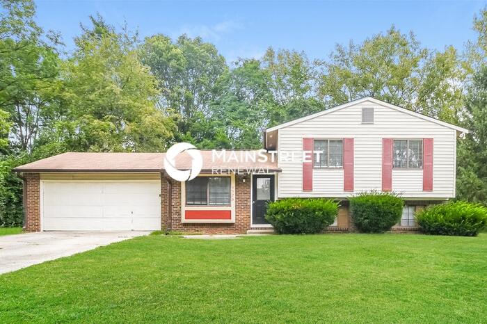 6523 Woodmere Circle