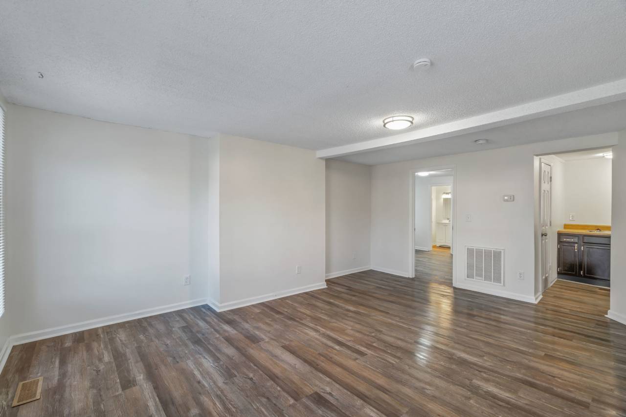 1708 Jefferson Avenue - B