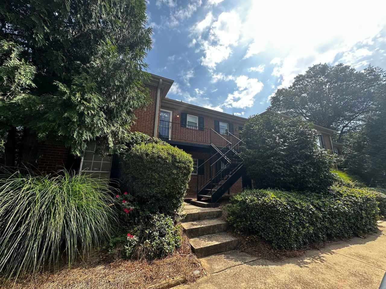 2 BEDROOM PRE-LEASING FOR AUGUST 2026!