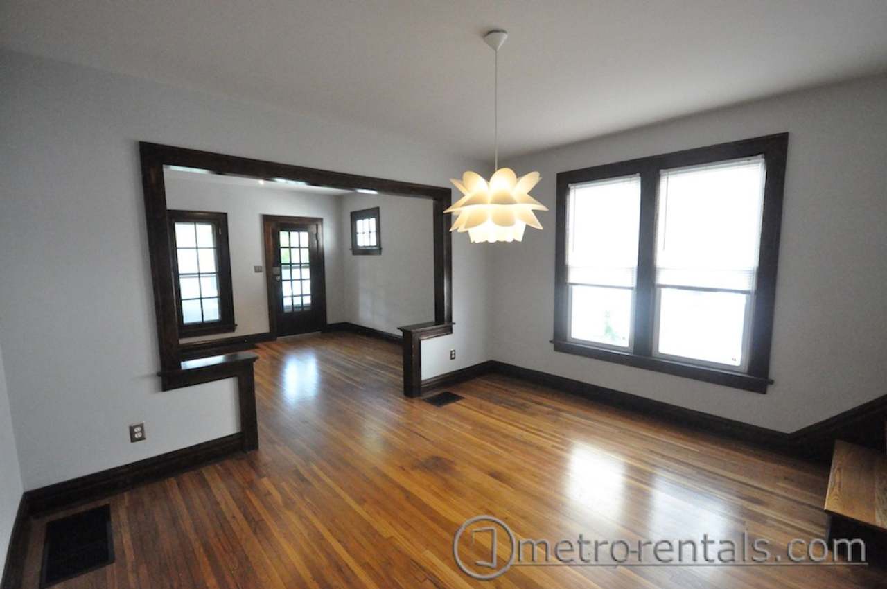 198-200 E Hudson Street