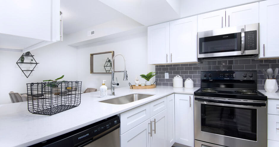 Riverbend Apartments