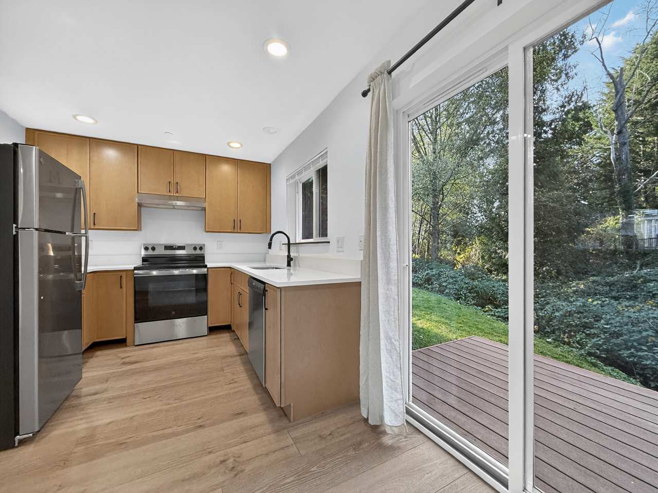 115 West Casino Road#E