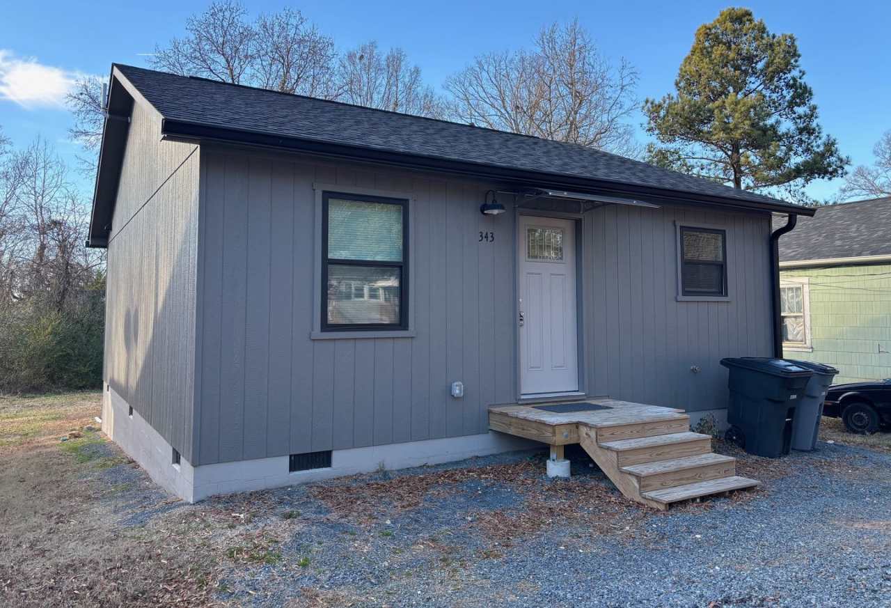 NEWLY RENOVATED 2 BED, 1 BATH HOME IN ASHEBORO, LAWN CARE INCLUDED!