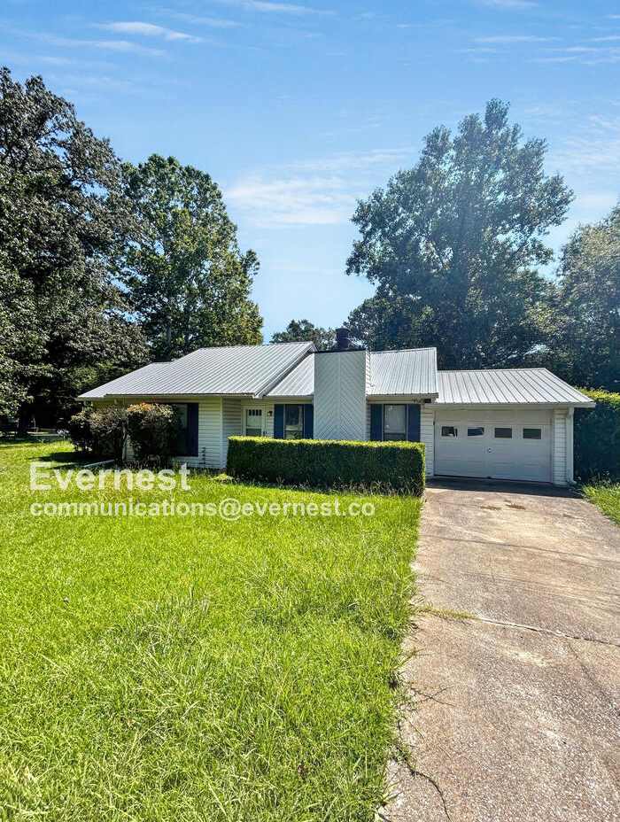 105 Meadowlark Place