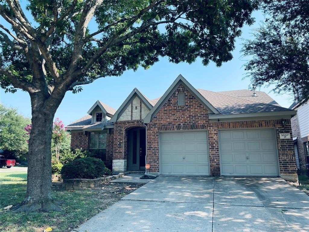 3007 Pinecrest Drive