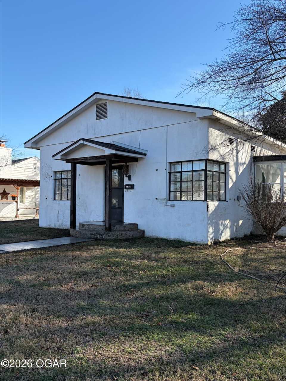 602 Belle Aire Place