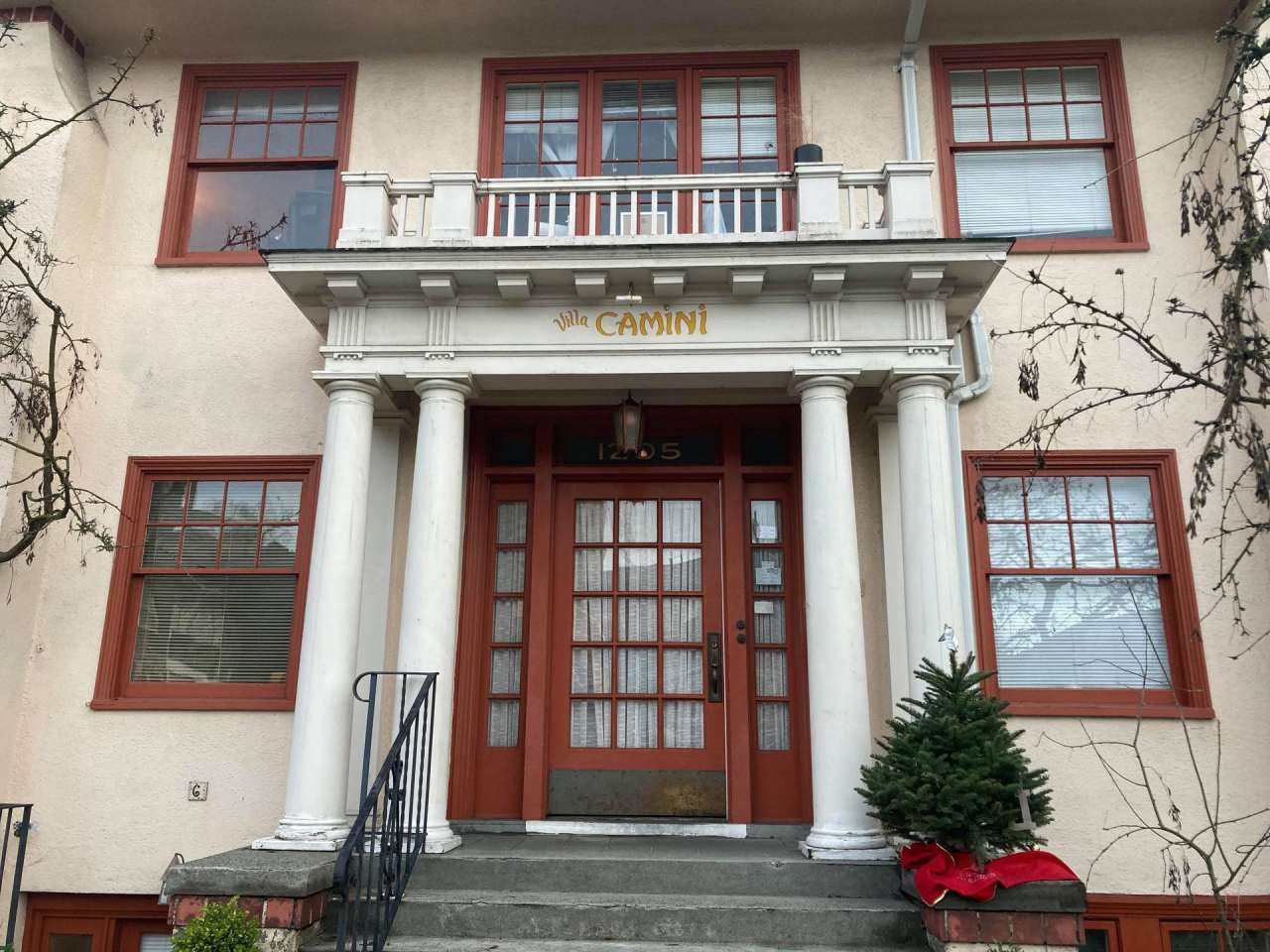 Villa Camini - U-District!